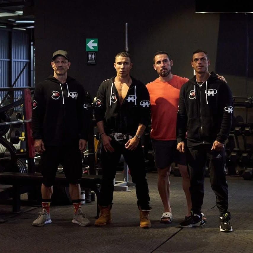 Adrian Badilla en el gym